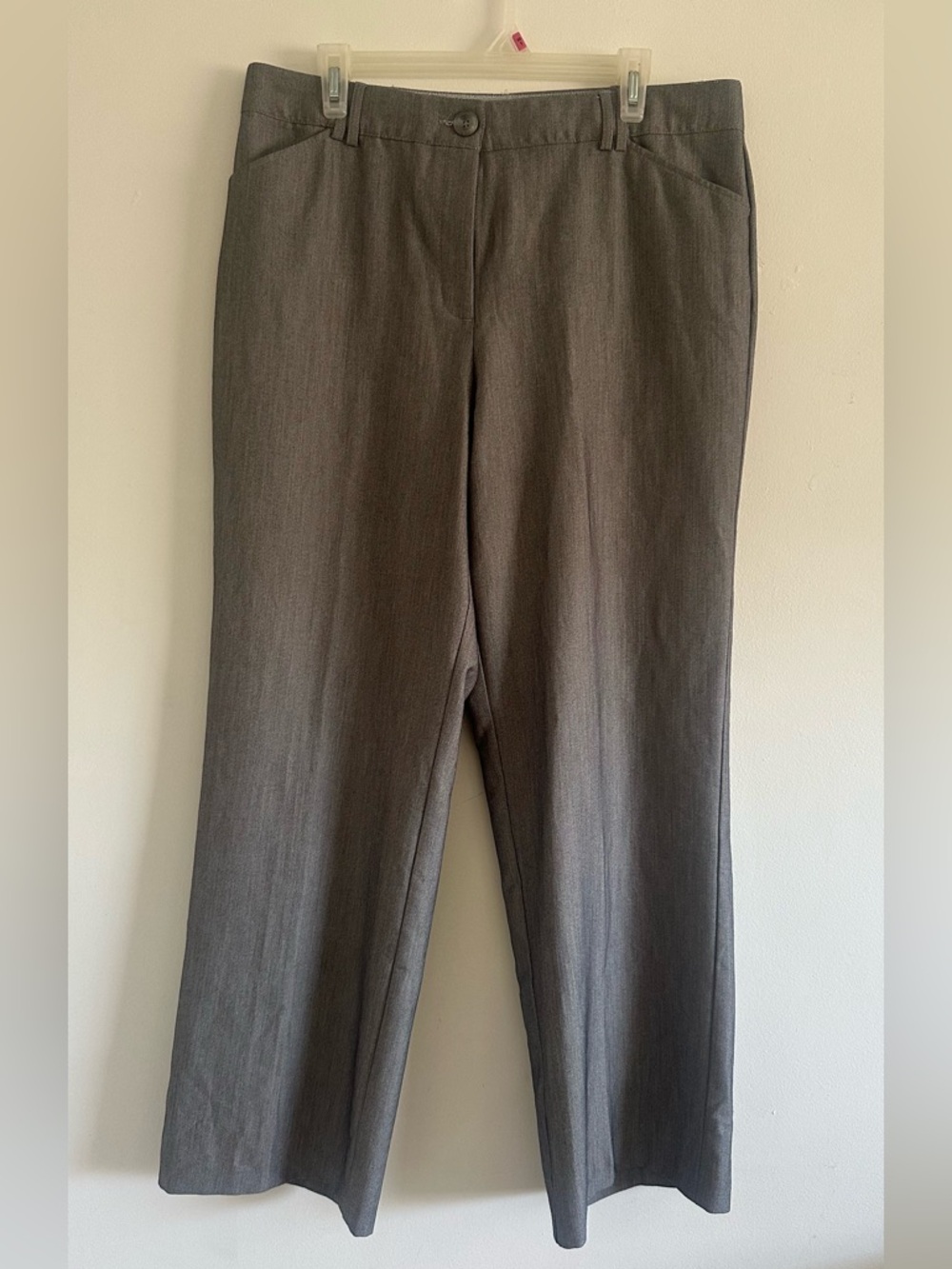 Gray Straight-Leg Dress Pants with pockets